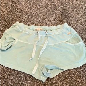 Roxy shorts